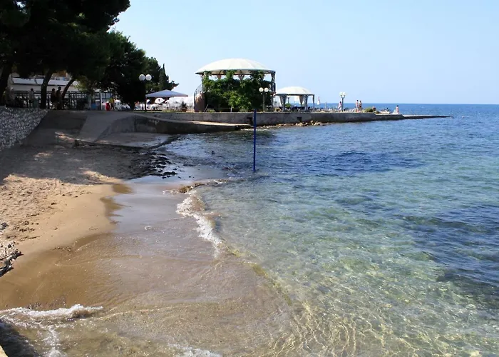 With A Parking Space - 15941 * Umag