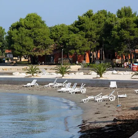 Apartment With A Parking Space - 15941 Umag