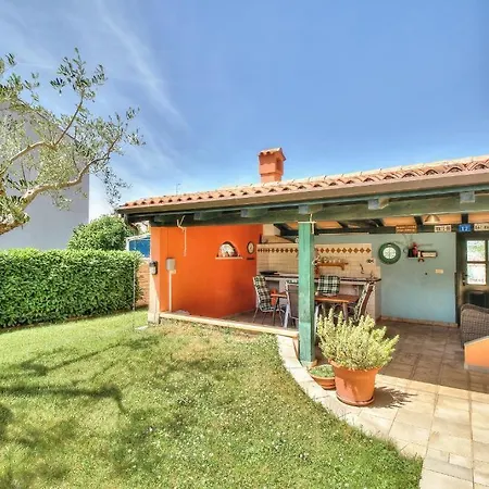 With A Parking Space - 15941 Apartment Umag